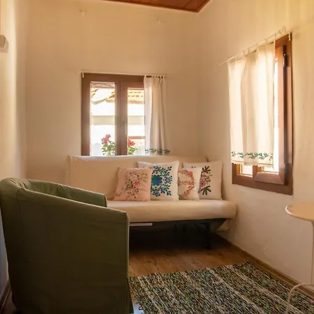 Apartment Historic House Near Sigacik Marina In Seferihisar *