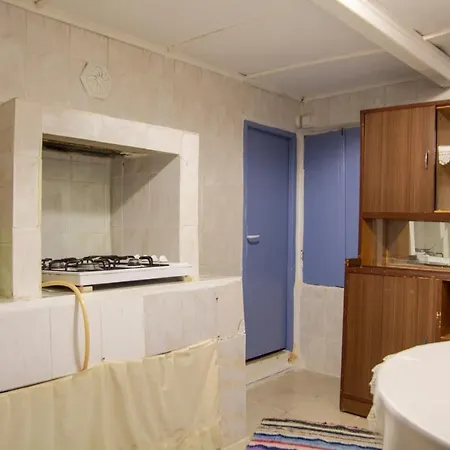 Historic House Near Sigacik Marina In Seferihisar Apartment Izmir